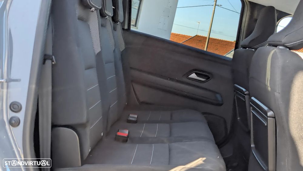 Dacia Jogger TCe 110 Extreme+ - 17