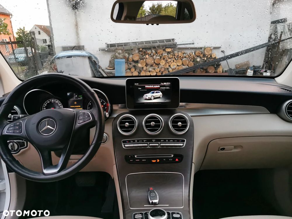 Mercedes-Benz GLC - 34