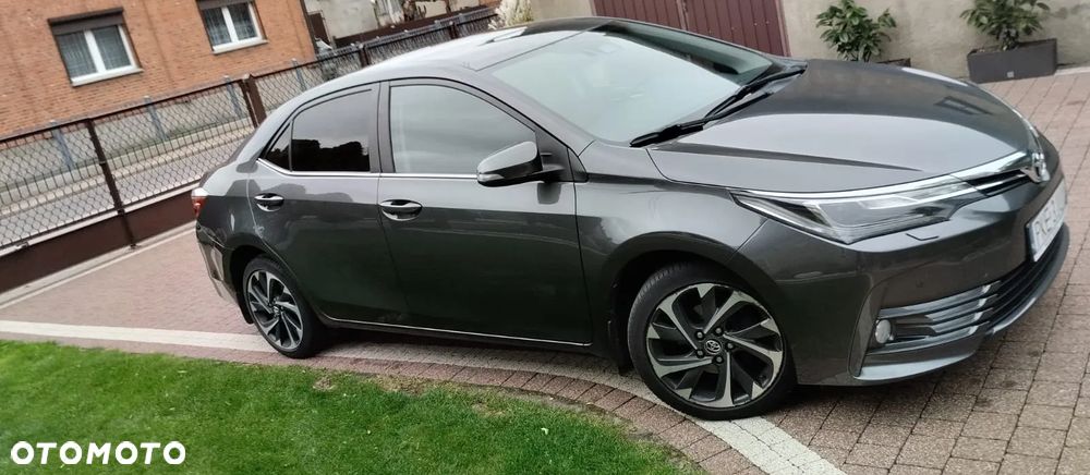 Toyota Corolla 1.6 Prestige - 3