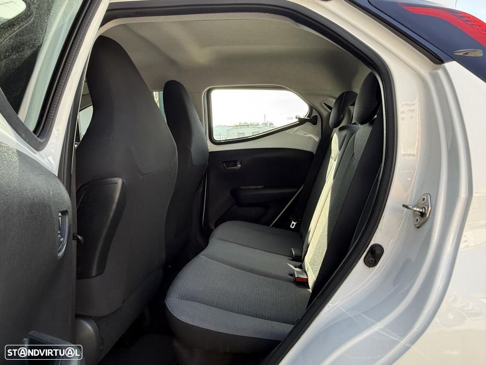 Toyota Aygo 1.0 X-Play+X-Touch - 30