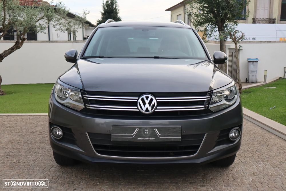 VW Tiguan 2.0 TDi Track 4Motion DSG - 5