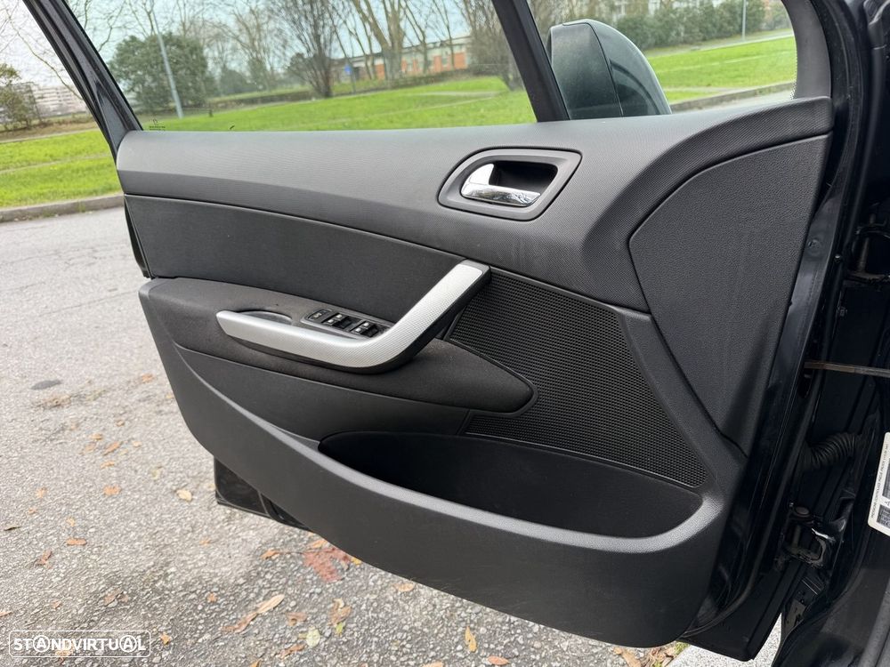 Peugeot 308 SW 1.6 HDi Sport CVM6 - 11