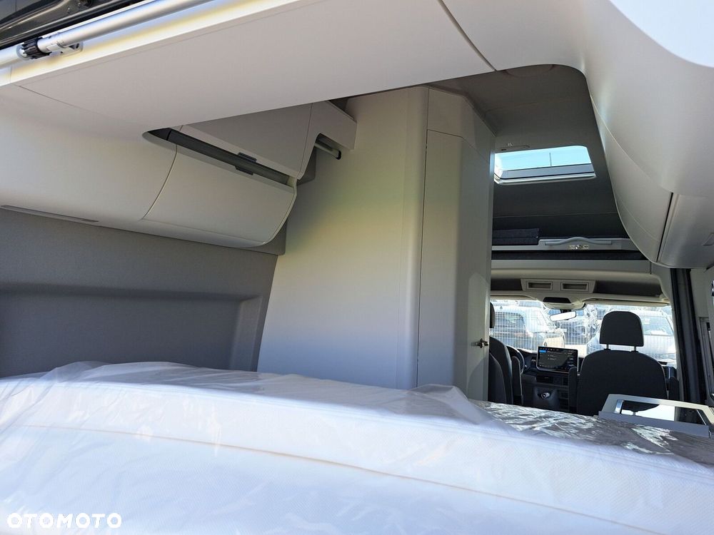 Volkswagen Grand California Grand California 600 DMC 3500kg silnik: 2,0 l TDI EURO VI-e SCR / 163KM/skrzynia biegów: Przedni napęd automatyczna 8-biegowa rozstaw osi: 3640 mm - 11