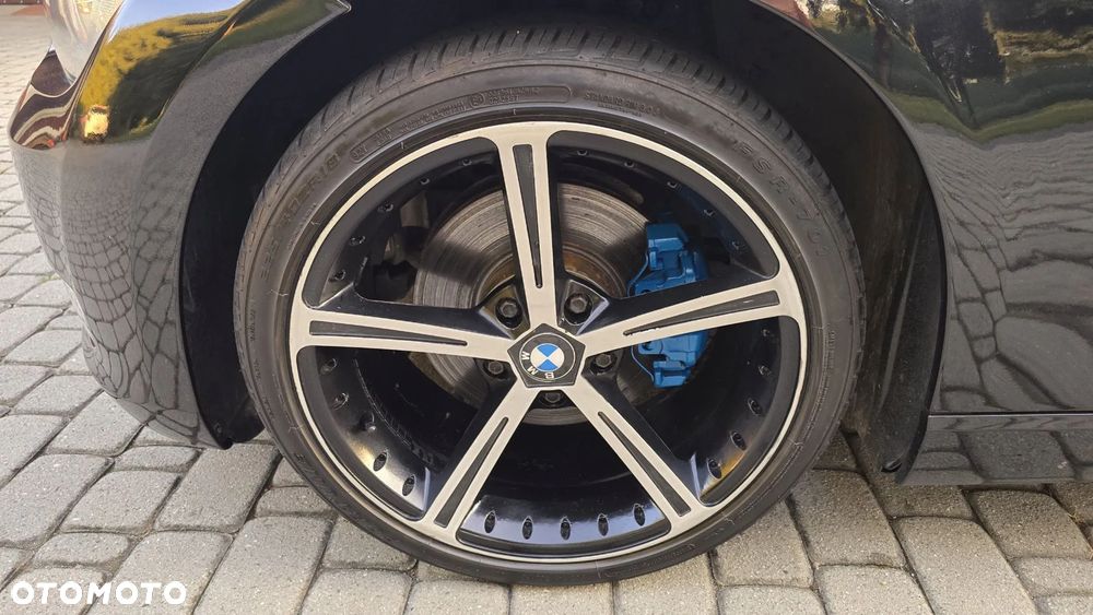 BMW Seria 3 320d DPF - 11