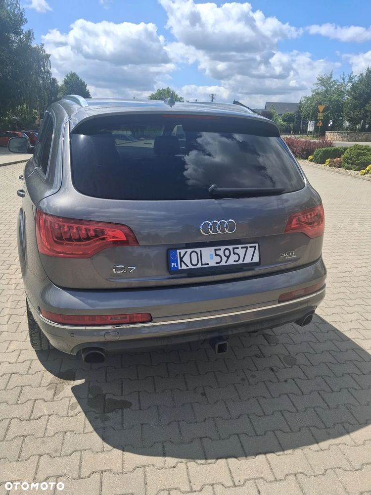 Audi Q7 - 16