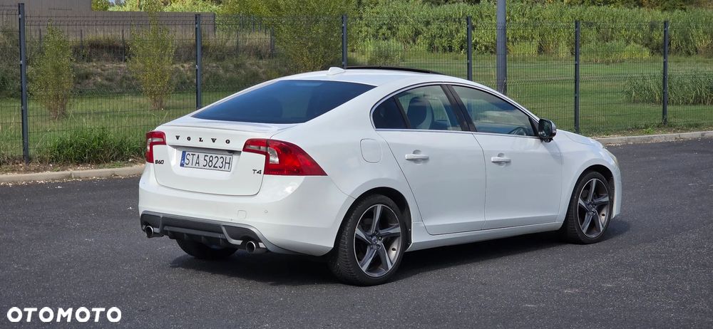 Volvo S60 - 12