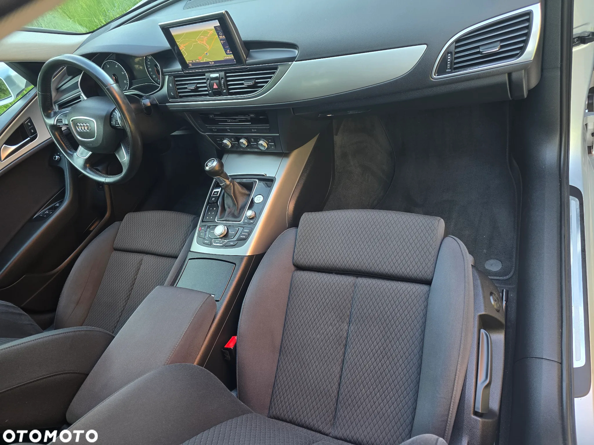 Audi A6 Avant 2.0 TDI DPF sport selection - 29