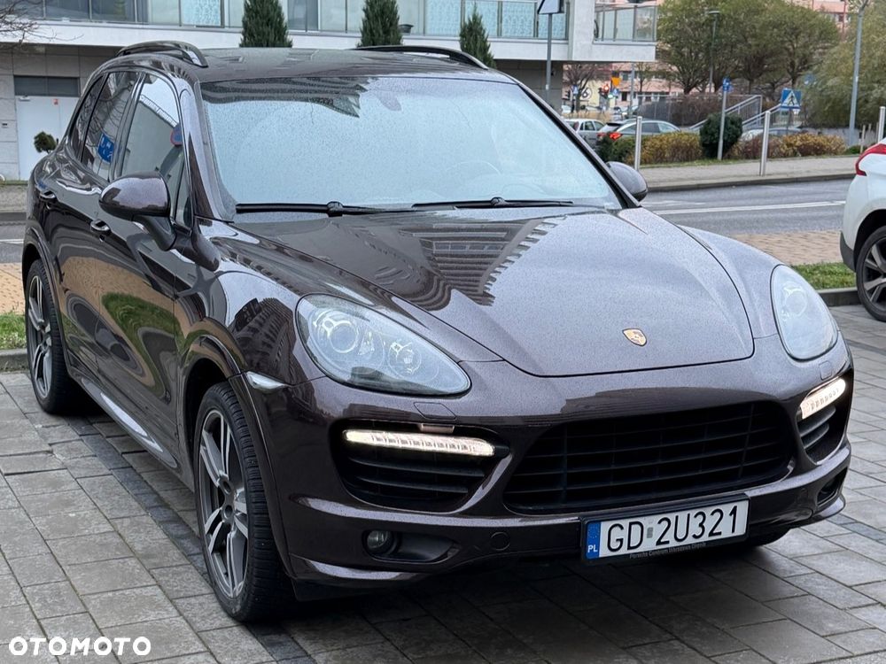 Porsche Cayenne - 8