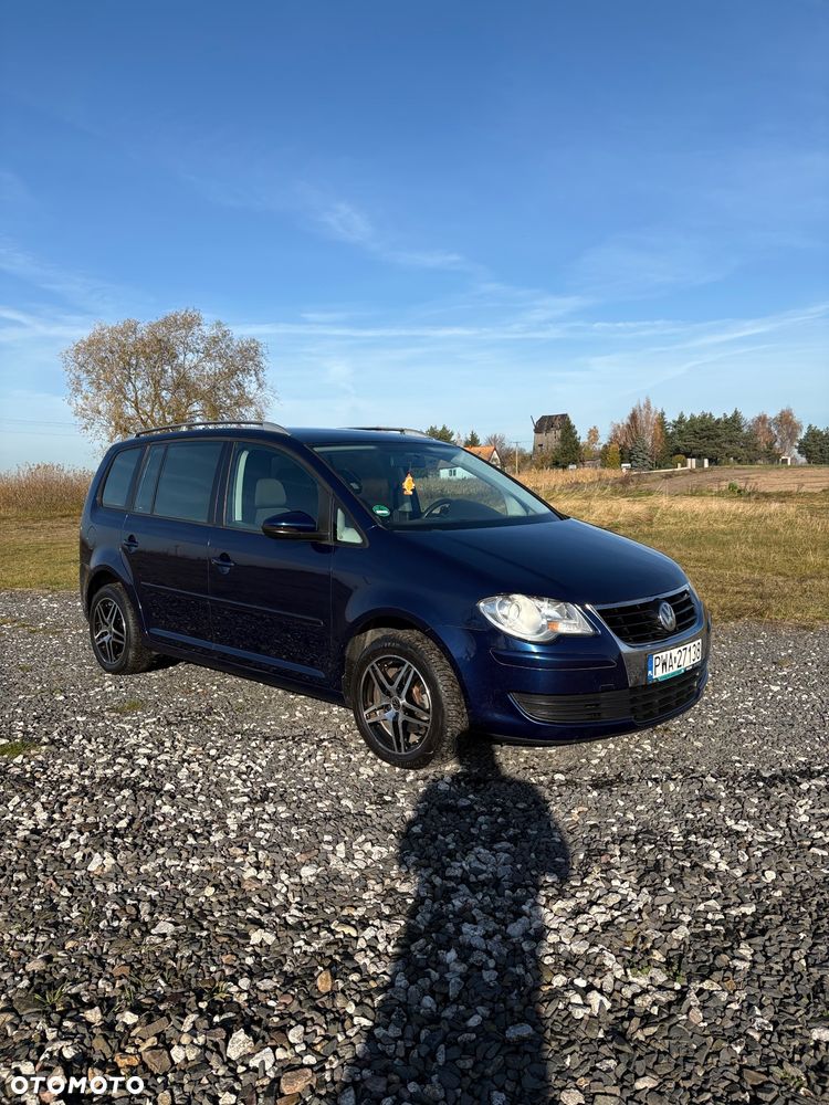 Volkswagen Touran 1.9 TDI Conceptline - 2