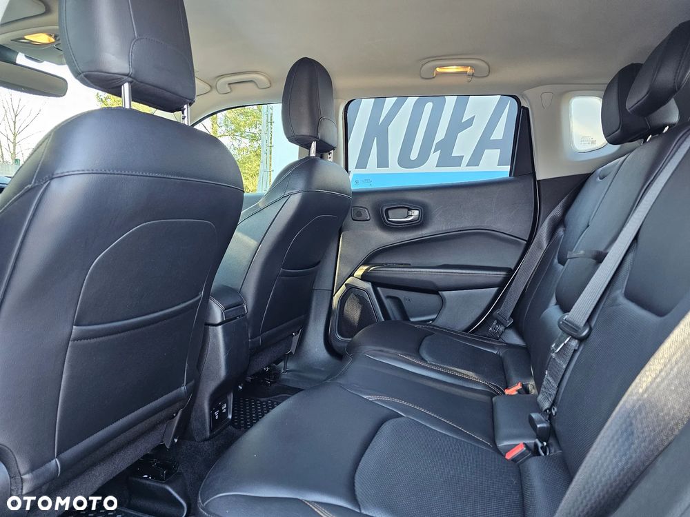 Jeep Compass 1.4 MultiAir Longitude - 16