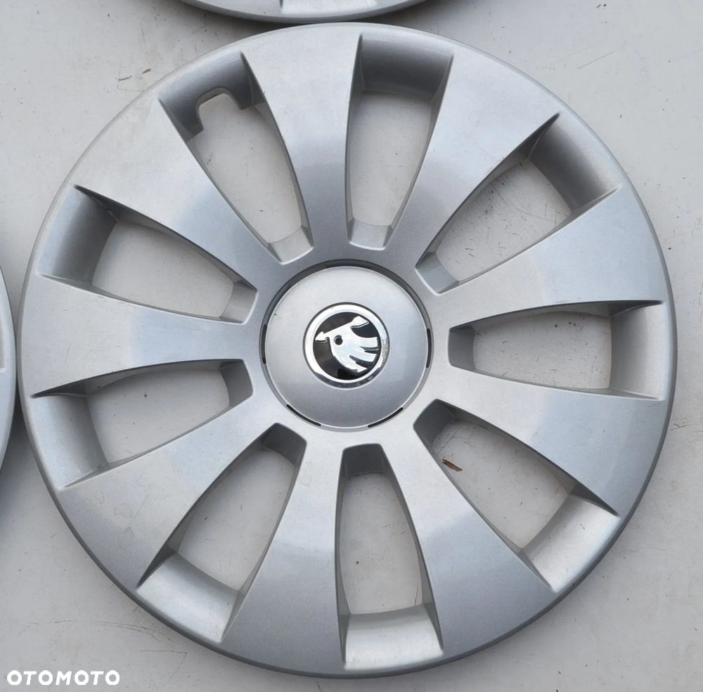 ORYGINALNE KOŁPAKI OEM SKODA 16 CALI x4szt. K-701 - 3