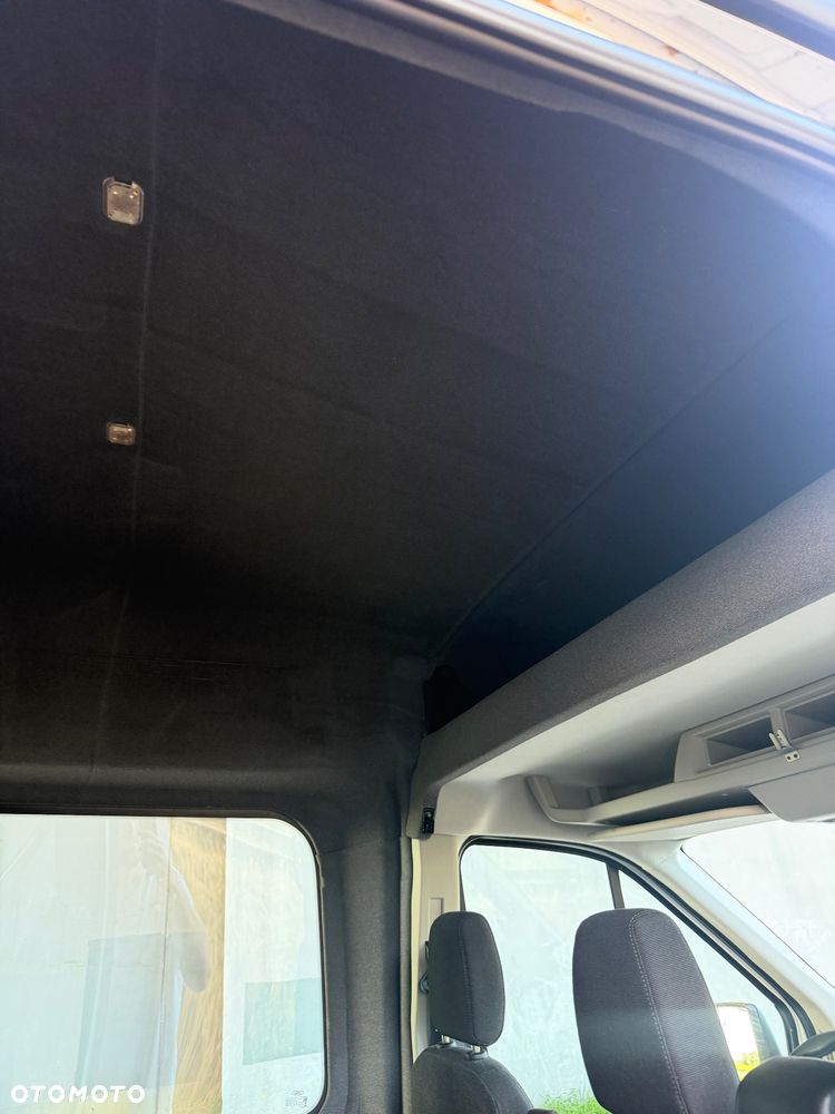 Ford Transit - 19