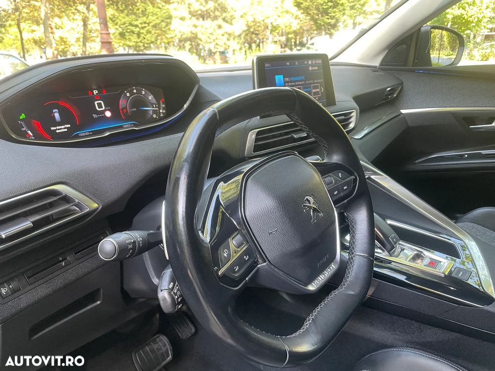 Peugeot 5008 THP 165 EAT6 Stop & Start Allure - 4
