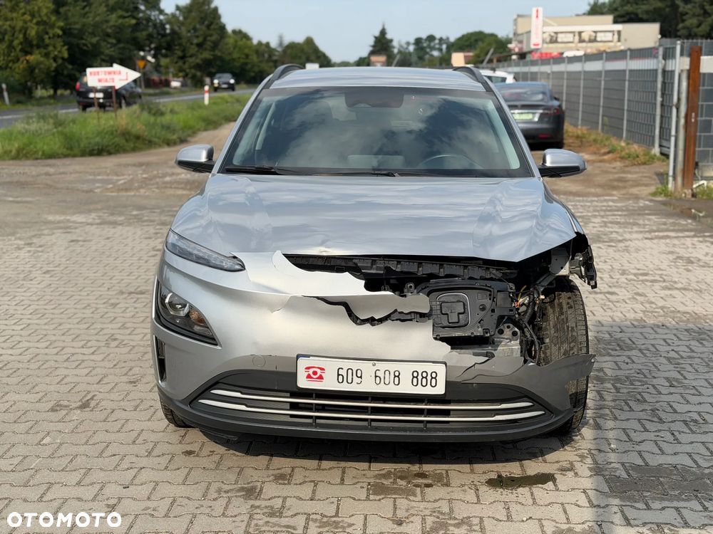 Hyundai Kona - 3