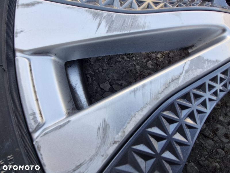 RENAULT SCENIC IV MEGANE 6.5J FELGI ALUMINIOWE 20 CALI 403006686R KOŁA 5X114,3 - 8