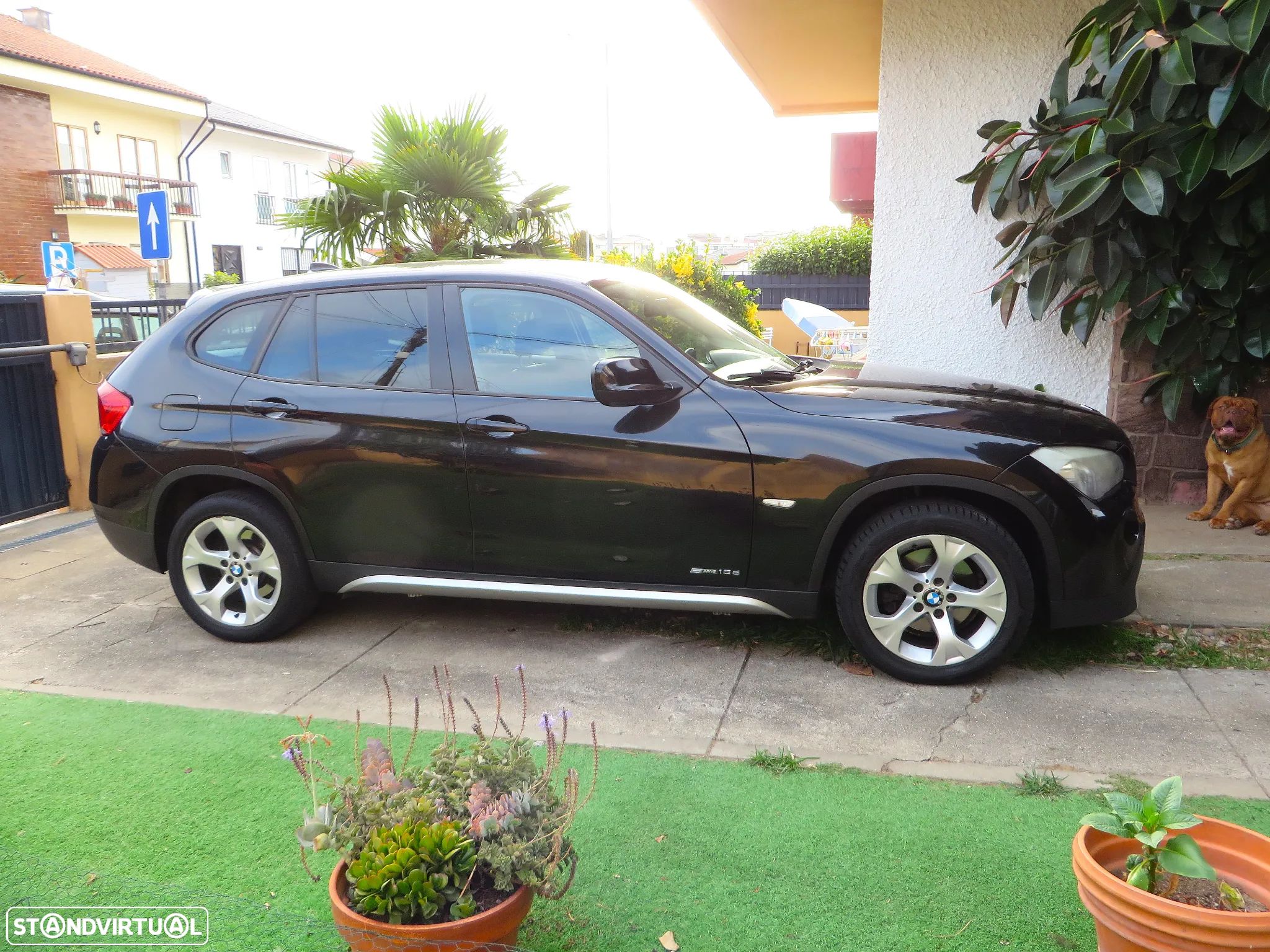 BMW X1 18 d sDrive - 1