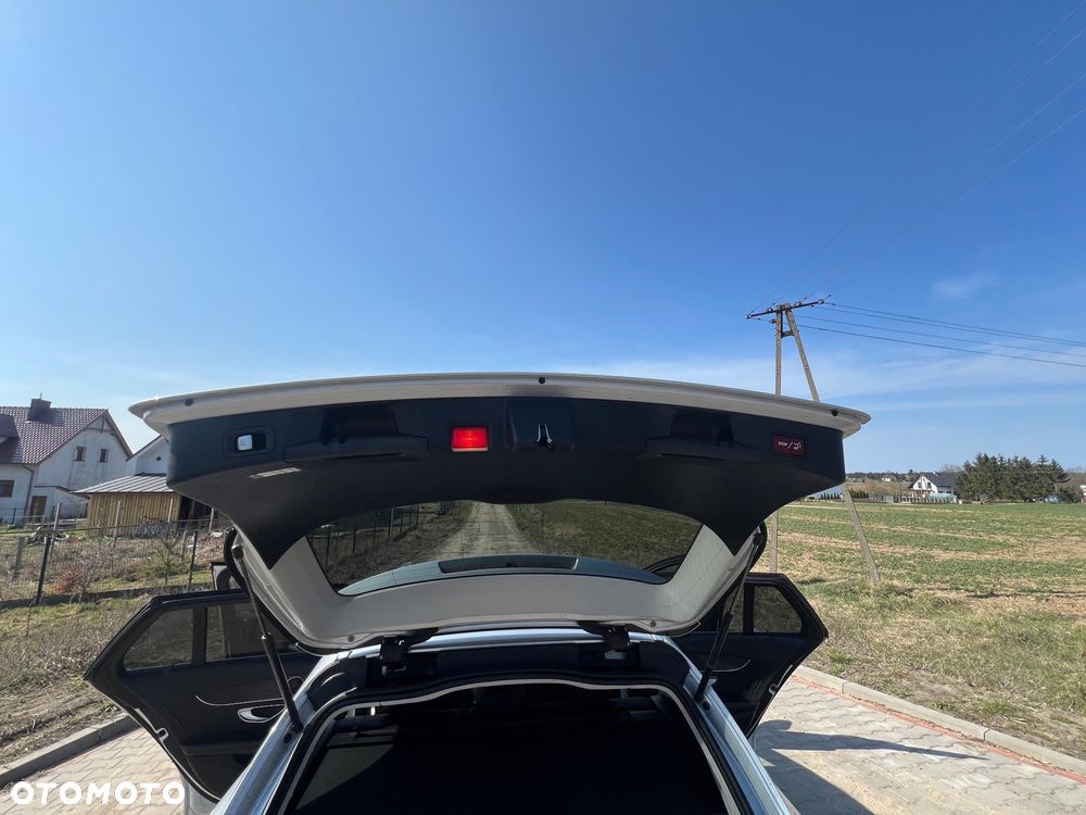 Mercedes-Benz Klasa C 180 (BlueTEC) d Avantgarde - 17