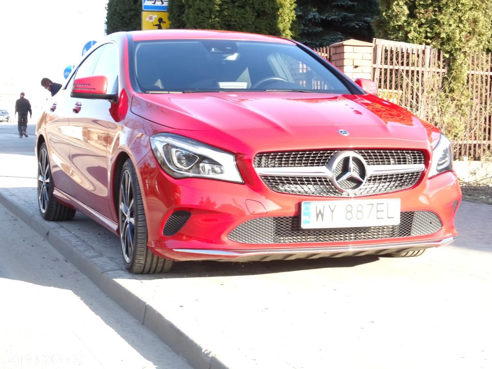 Mercedes-Benz CLA 180 7G-DCT Urban - 21