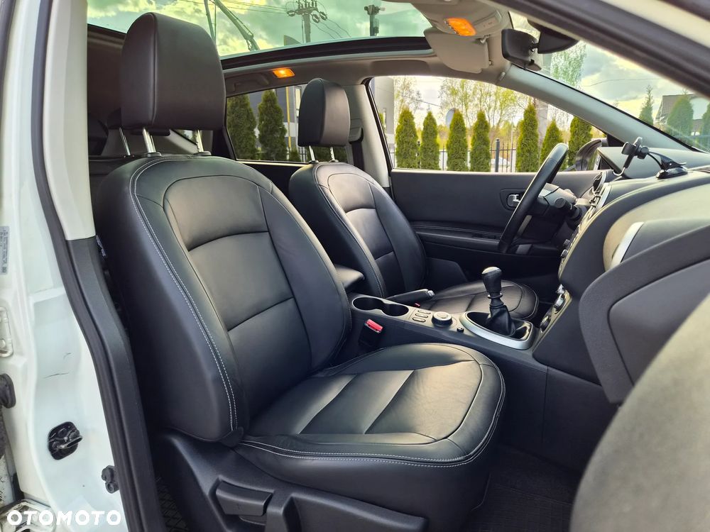 Nissan Qashqai 2.0 4x4 Tekna Premium - 11