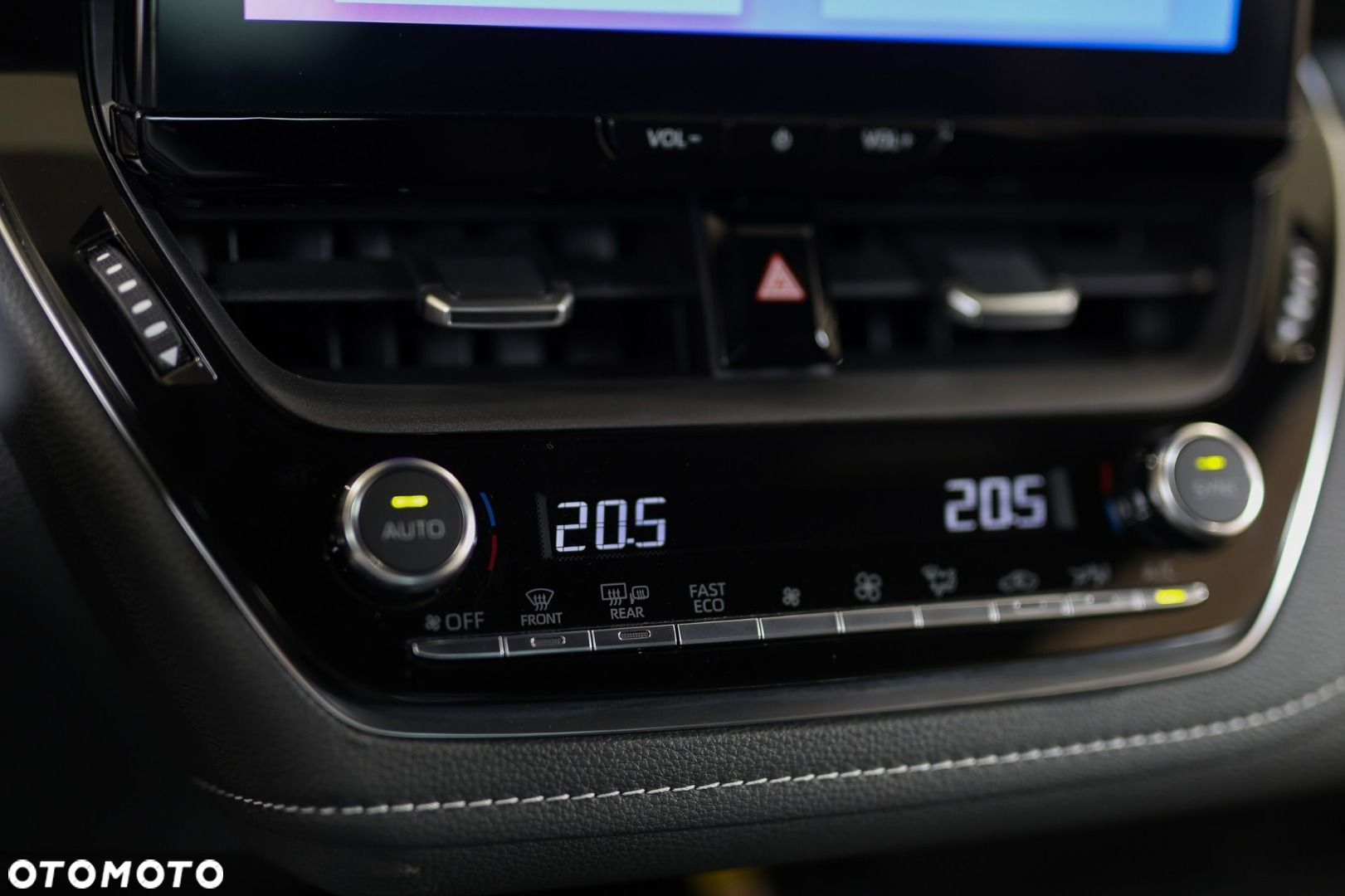 Toyota Corolla - 27