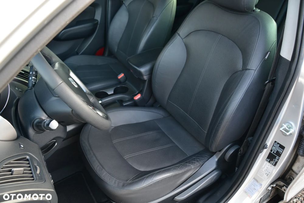 Hyundai ix35 - 28