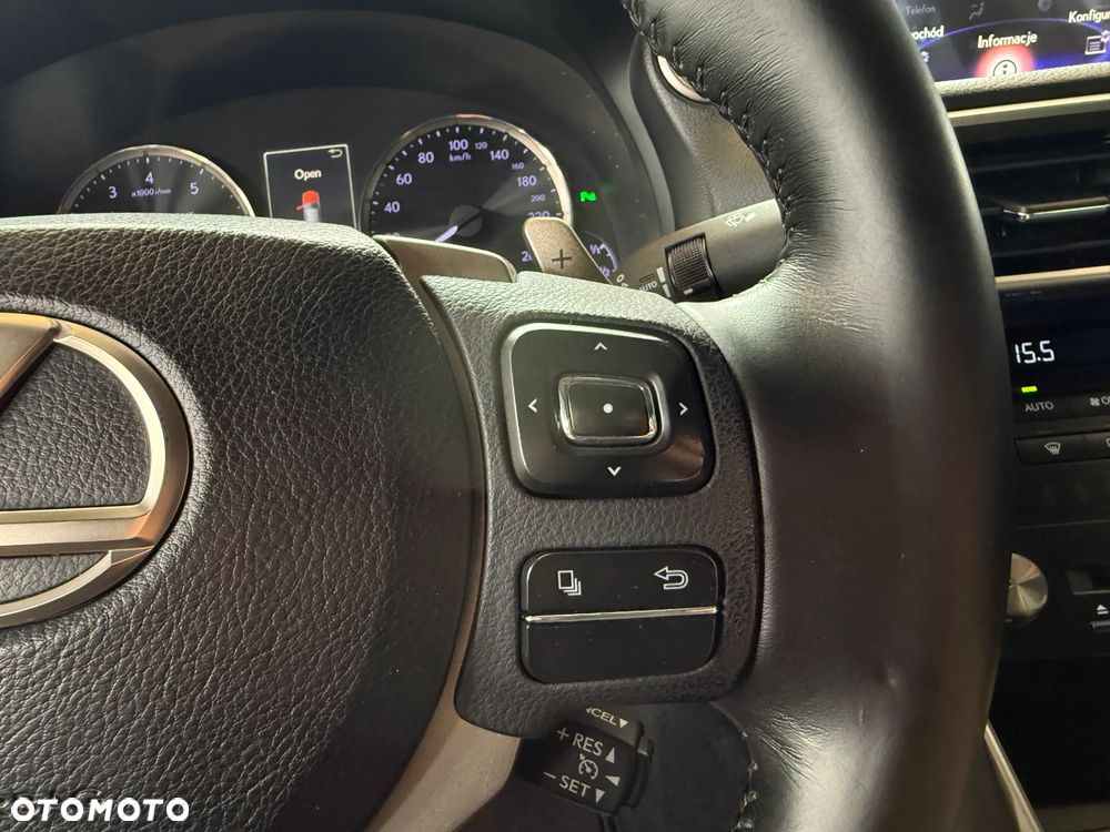 Lexus IS 200t Elegance - 27