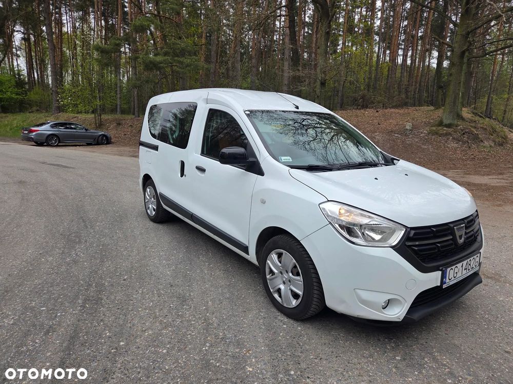 Dacia Dokker 1.5 Blue dCi Laureate - 4