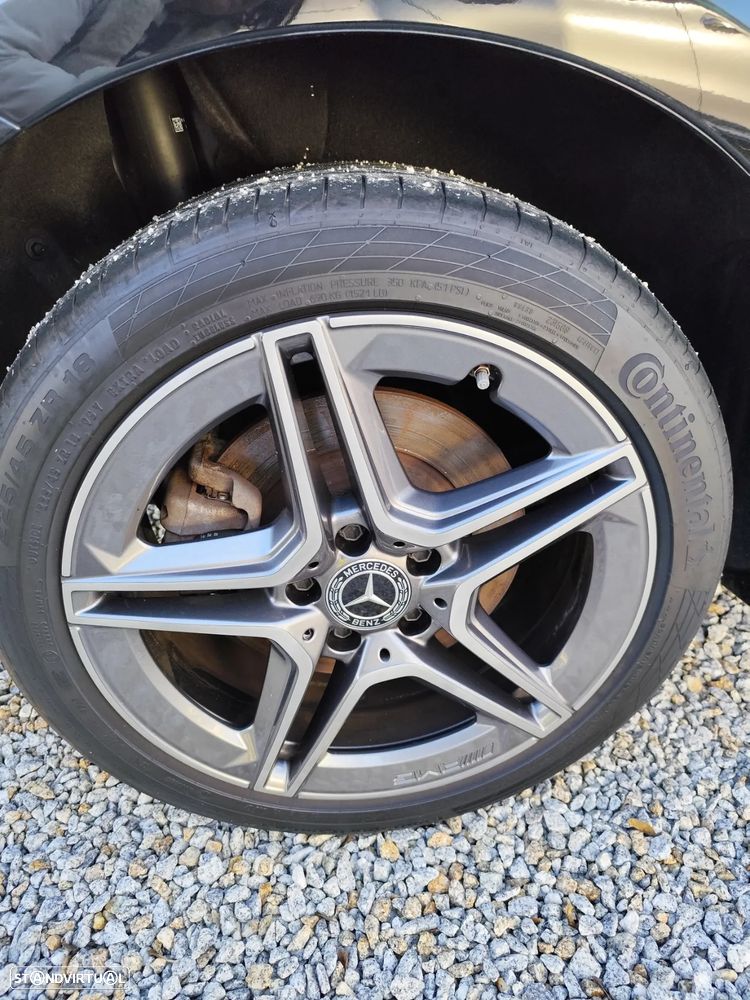 Mercedes-Benz CLA 250 e 8G-DCT AMG Line - 12