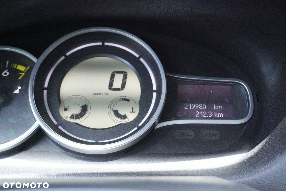Renault Megane 1.6 16V Generation - 8