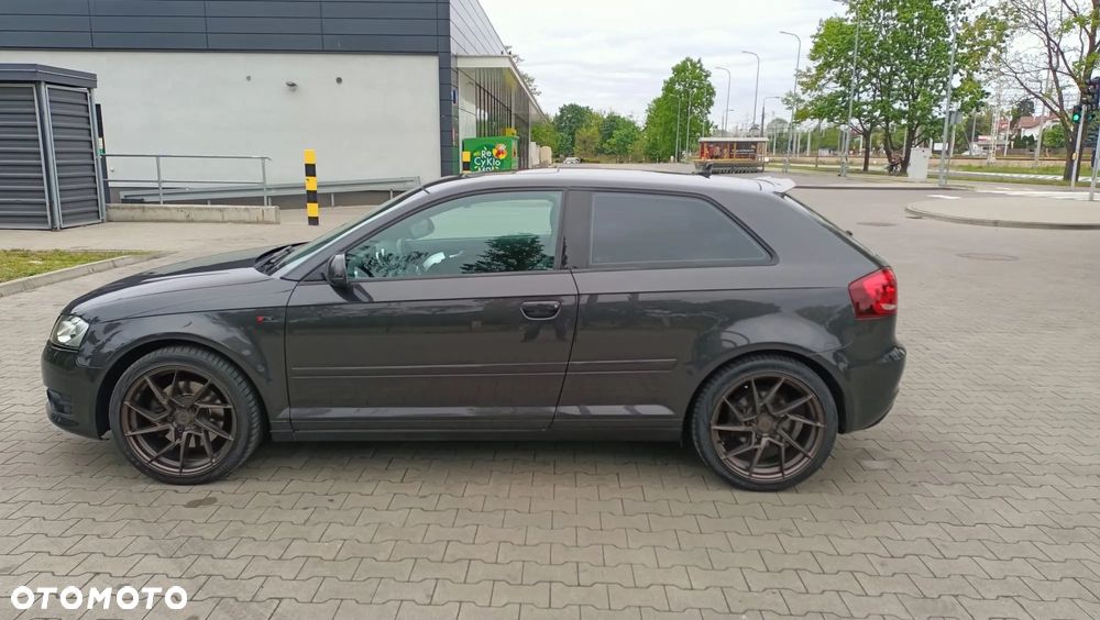Audi A3 3-drzwiowe 2.0 TFSI quattro S tronic Ambiente - 6