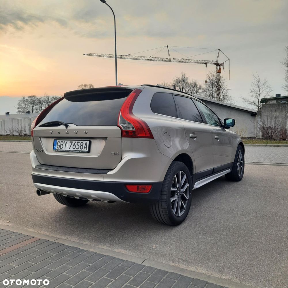 Volvo XC 60 - 6