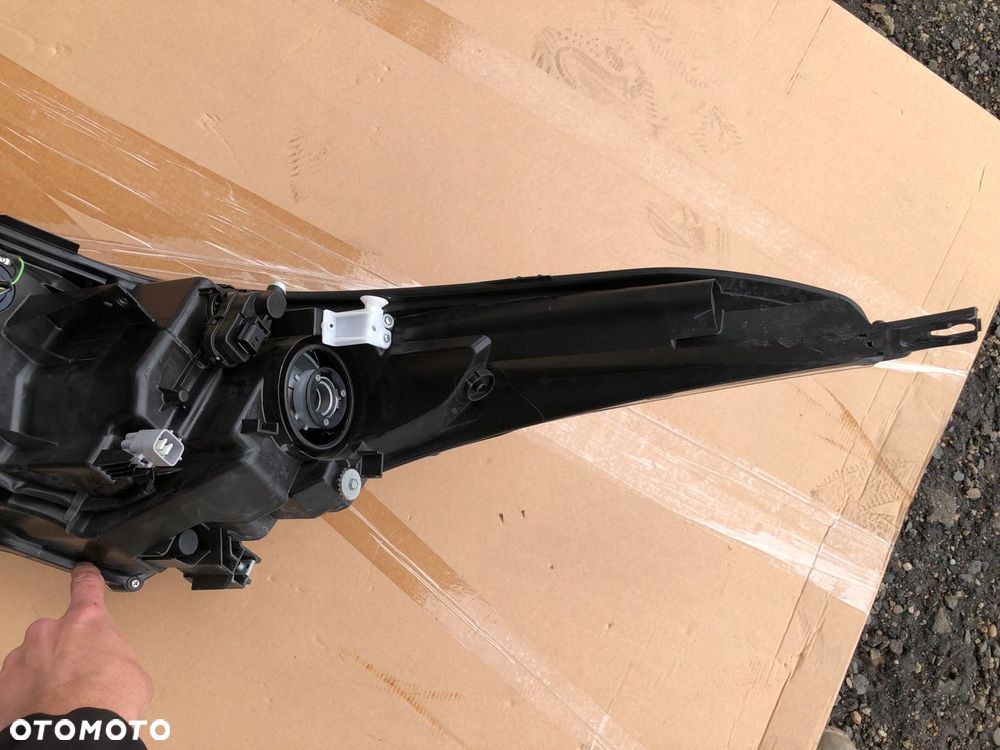 Lampa prawa przednia TOYOTA CHR CH-R - 12