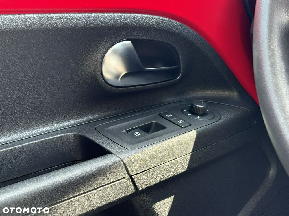 Volkswagen up! spice - 16