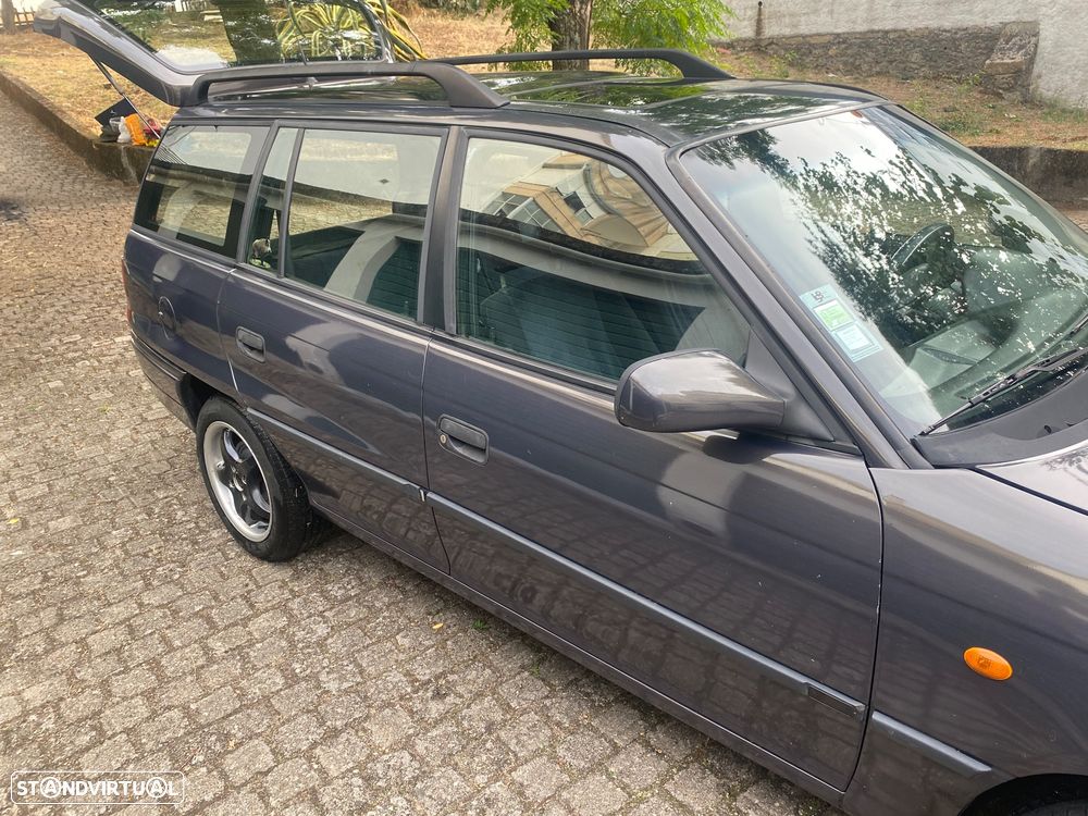 Opel Astra Caravan 1.7 TD Sport - 13
