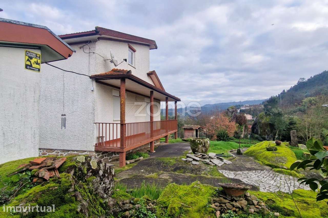 Moradia T3 + 3 com vistas amplas | Terreno e anexos – Souto de Lafõ... - Grande imagem: 3/32