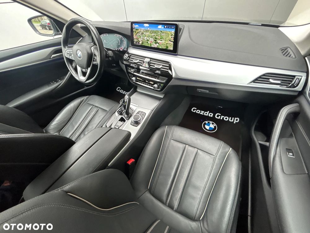 BMW Seria 5 - 29