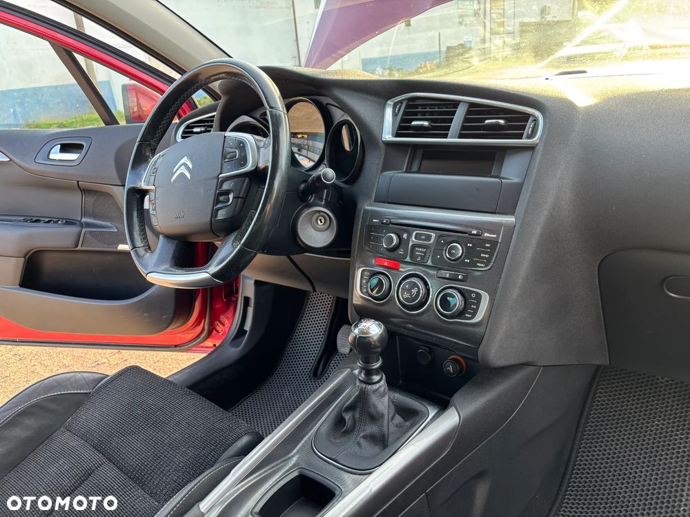 Citroën C4 HDi 150 Exclusive - 11