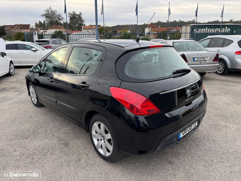Peugeot 308 1.6 e-HDi Active CVM6 - 31