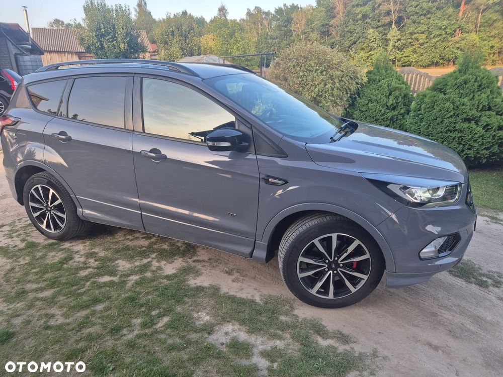 Ford Kuga 2.0 TDCi 4x4 ST-Line - 3