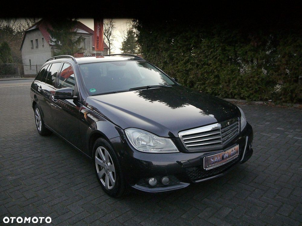 Mercedes-Benz Klasa C 220 CDI 7G-TRONIC Avantgarde Edition - 3