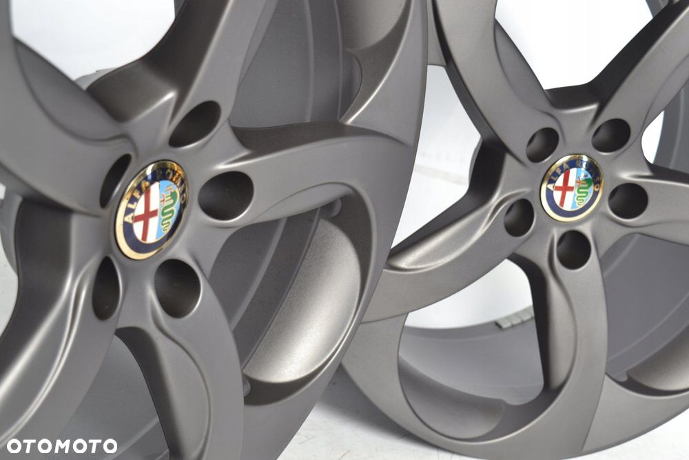 4X Felgi 18" 5X110 Oryginał Alfa Romeo Giulia Grafitowy Mat - Komplet - 7