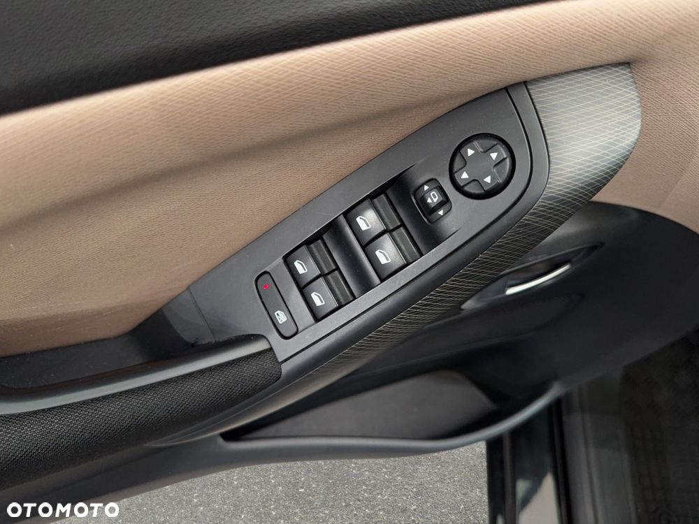 Citroën C4 Picasso - 24