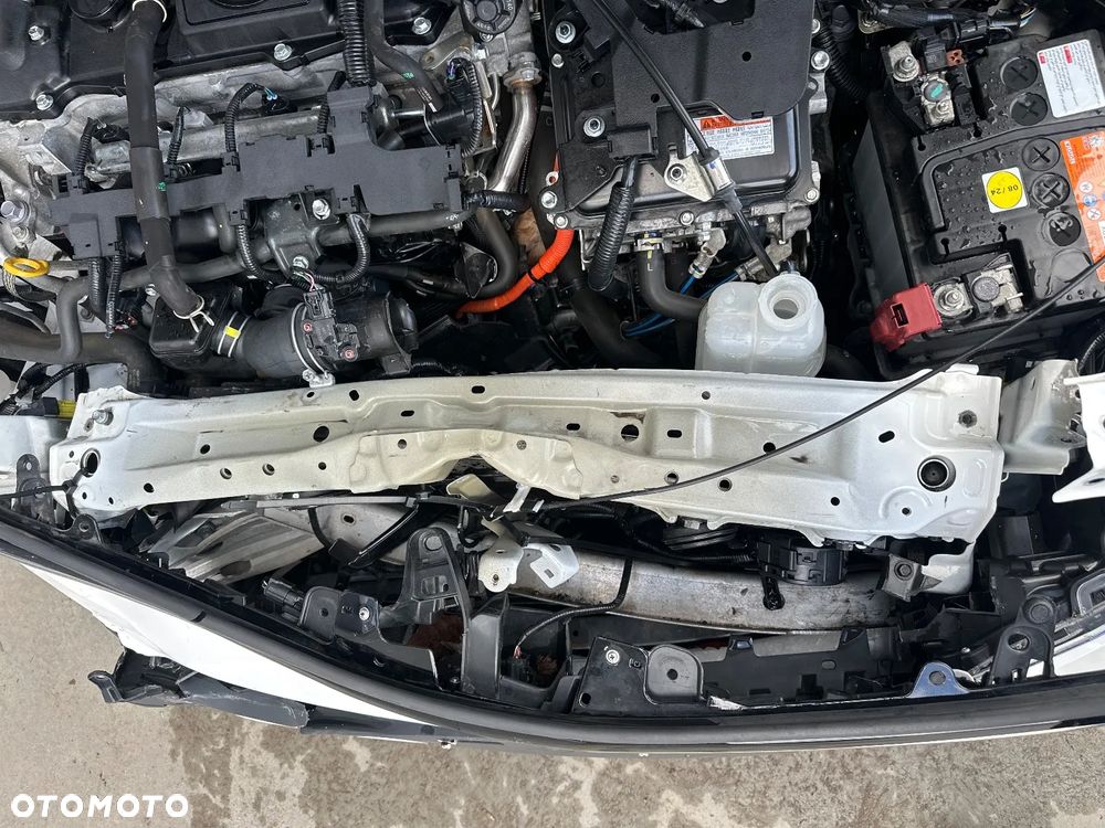 Toyota Corolla 1.8 Hybrid Comfort - 16