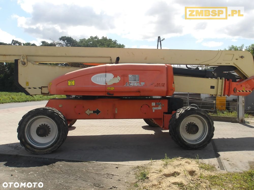JLG 1250AJP - 8