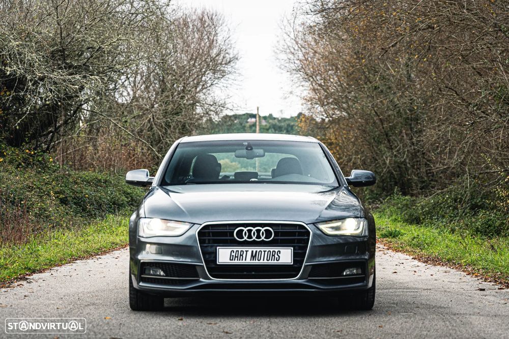 Audi A4 2.0 TDI DPF S line Sport Pack - 7