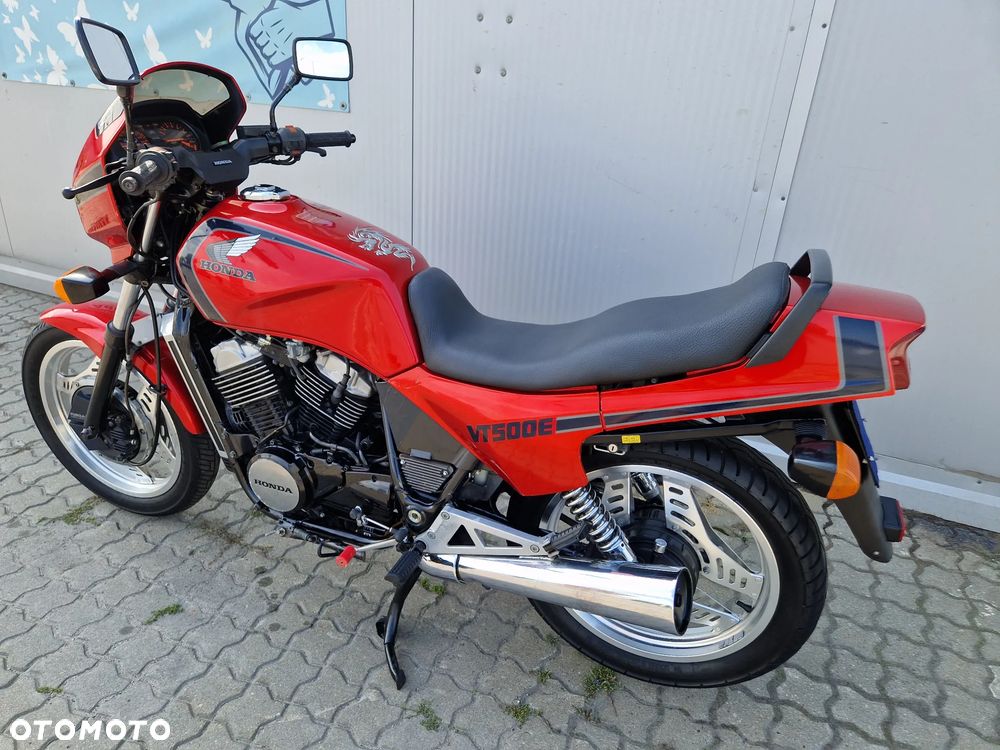 Honda VT - 6