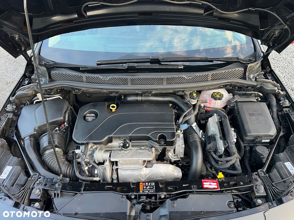 Opel Astra 1.4 Turbo Start/Stop Automatik Innovation - 40