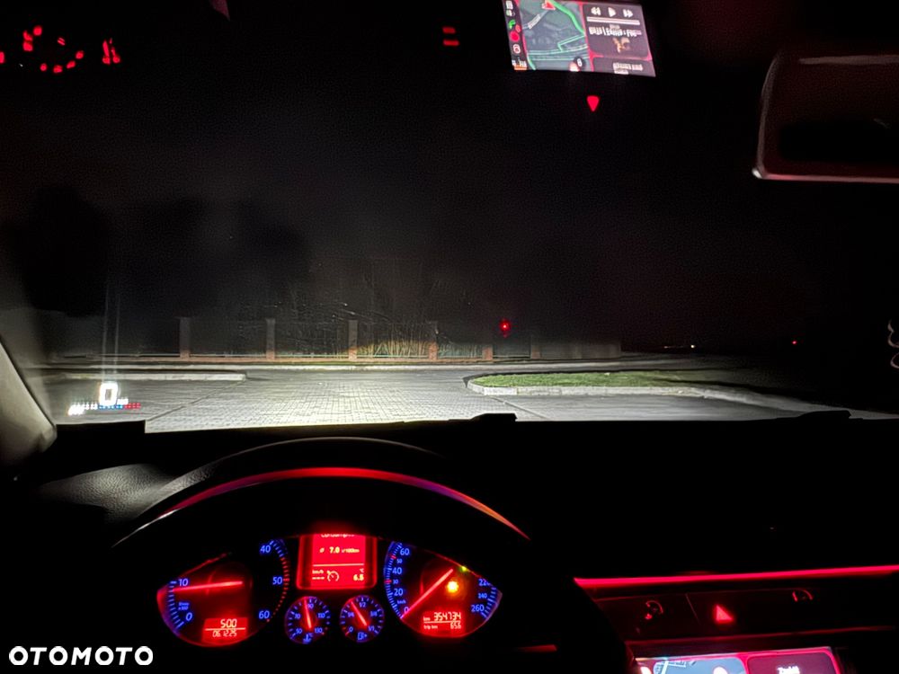 Volkswagen Passat Variant 2.0 TDI Comfortline - 18