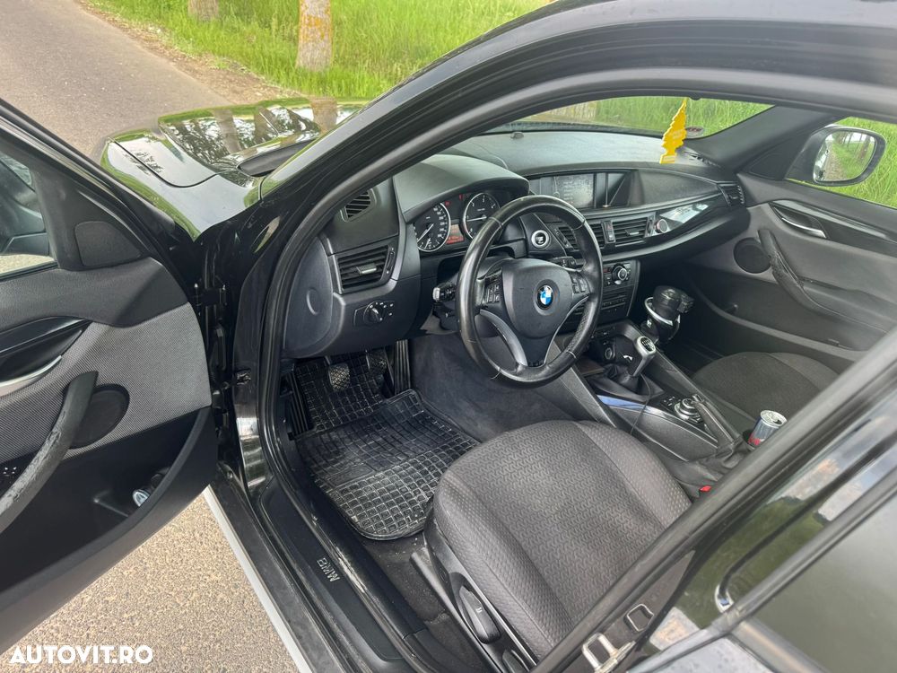 BMW X1 xDrive20d - 8