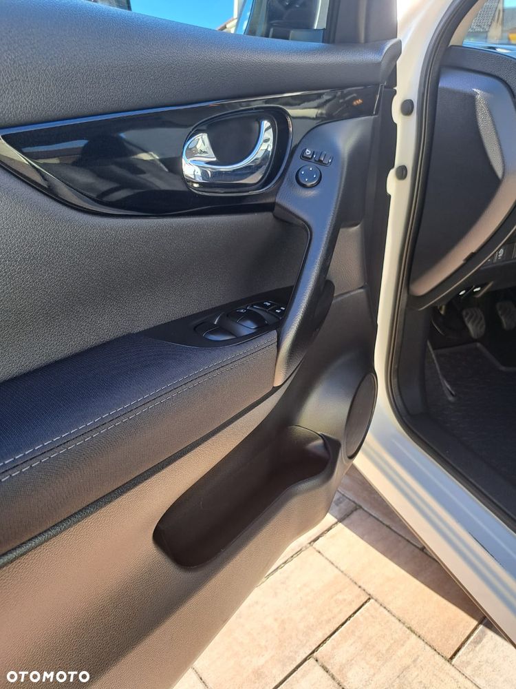 Nissan Qashqai - 14